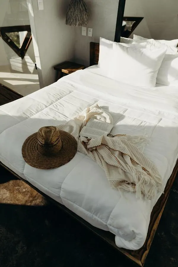 Mamasan Treehouses & Cabins Tulum 4*,  Mexico
