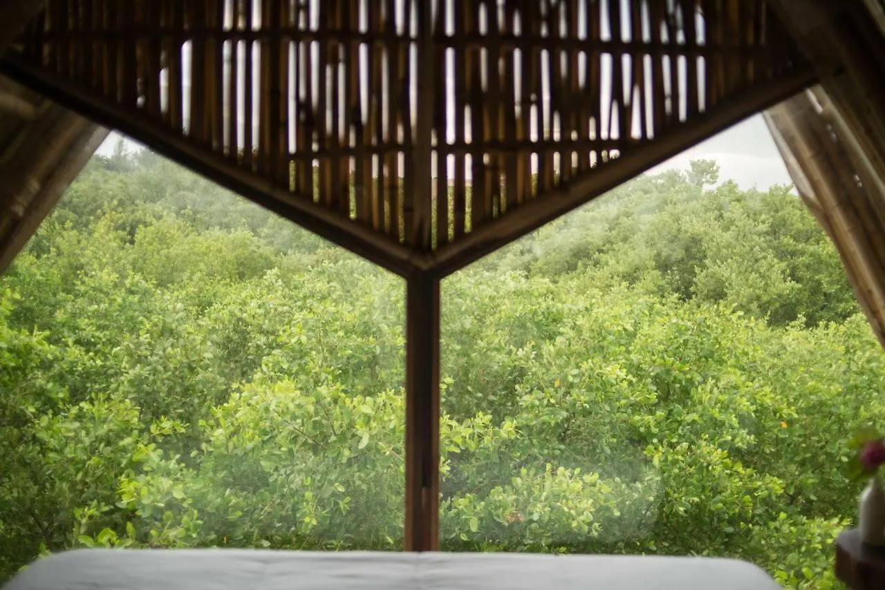 Otel Mamasan Treehouses & Cabins Tulum