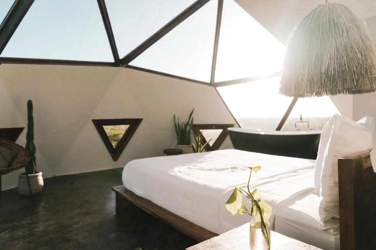 Mamasan Treehouses & Cabins Tulum Pueblo Hotel